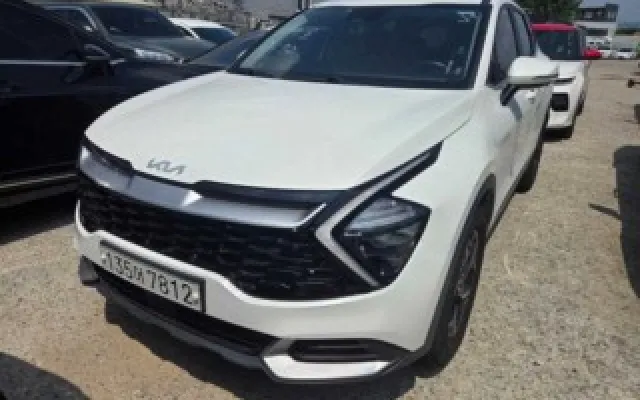 코란도뷰티풀 중고차 스포티지 5세대 (NQ5) 1.6 가솔린 2WD 매물 사진 12 - 2022/08 94,445km