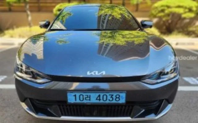 코란도뷰티풀 중고차 EV6 롱레인지 매물 사진 14 - 2023/05 107,620km